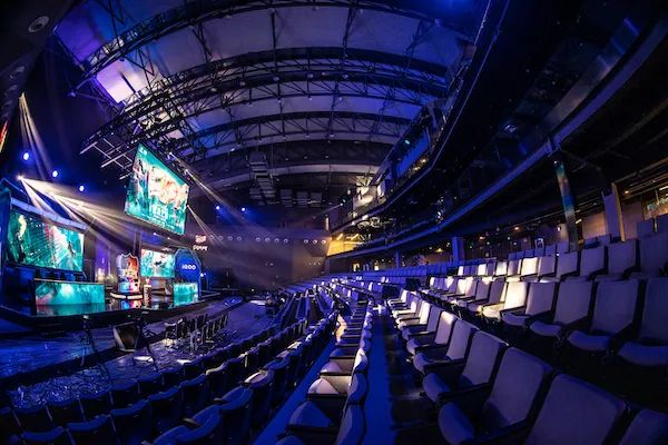 防守漏人 防守漏人